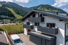 Apartment in Zell am See - Tevini Alpine Apartments -...